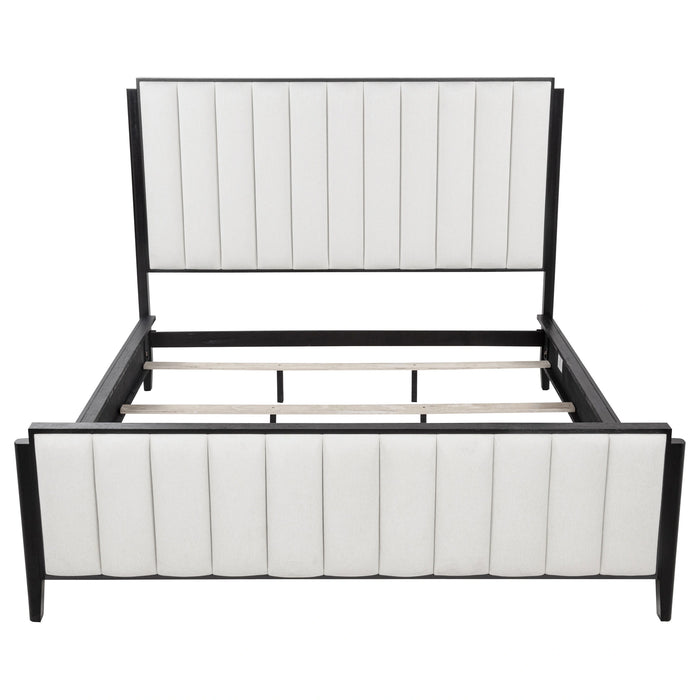 Brookmead Panel Bed