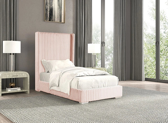 Cadwell E.King, Queen, & Full Bed White, Gray, & Black