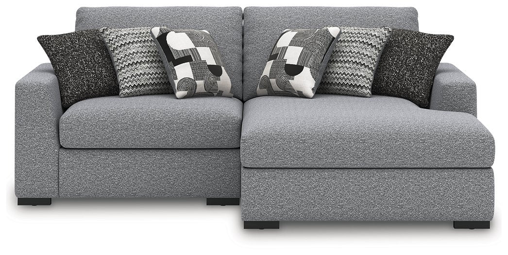 Bealton Sectional with Chaise