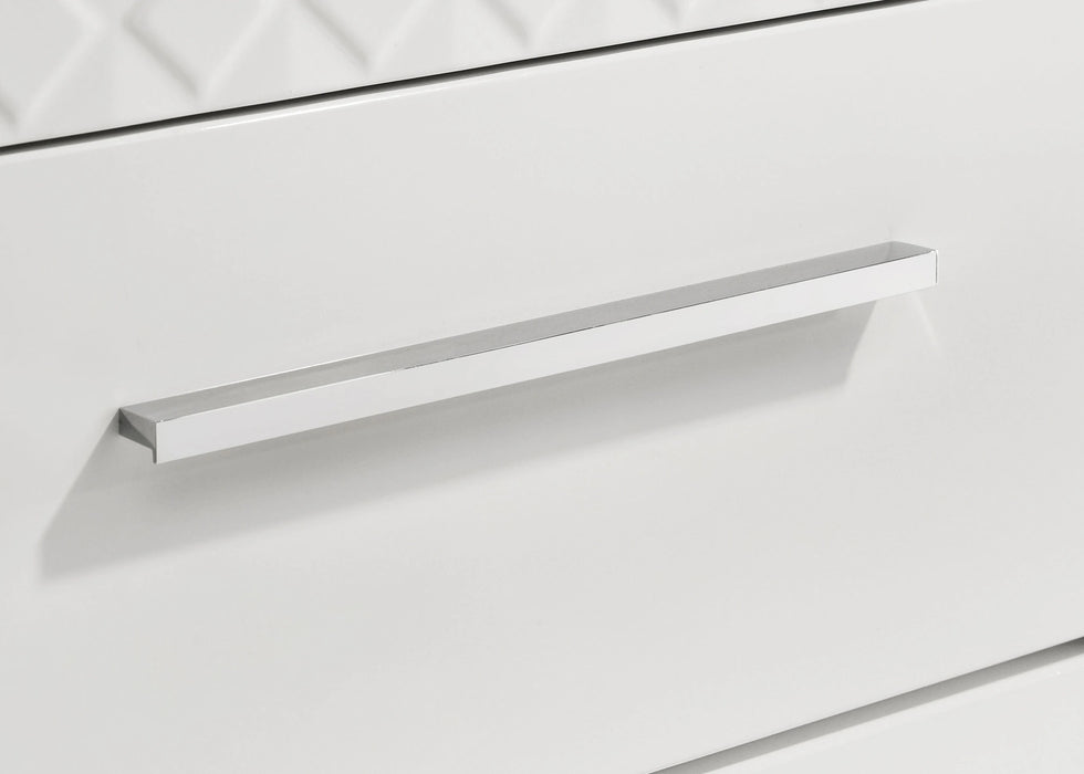 Ives Chest of Drawers