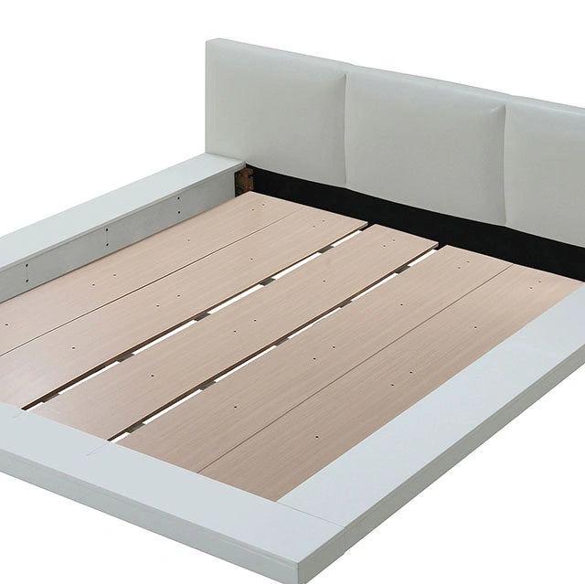 Christie Glossy White Cal.King, E,King, & Queen Bed