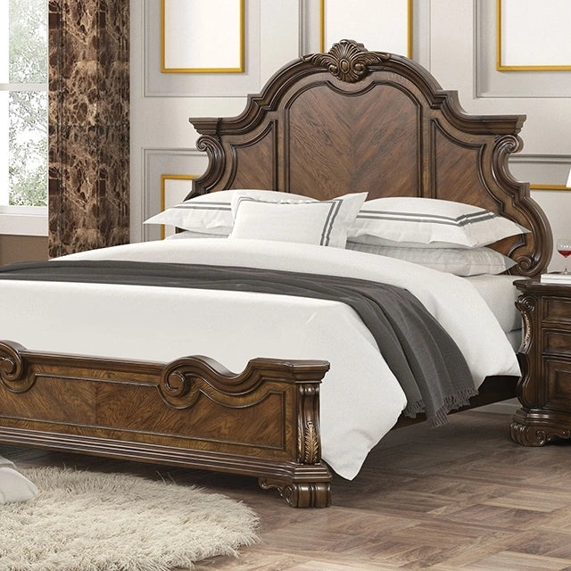 Leovanni 5 pc Queen Qedroom Set