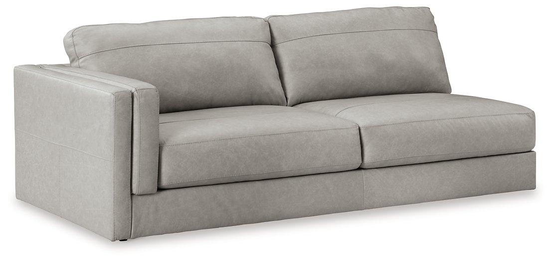 Amiata Sectional with Chaise