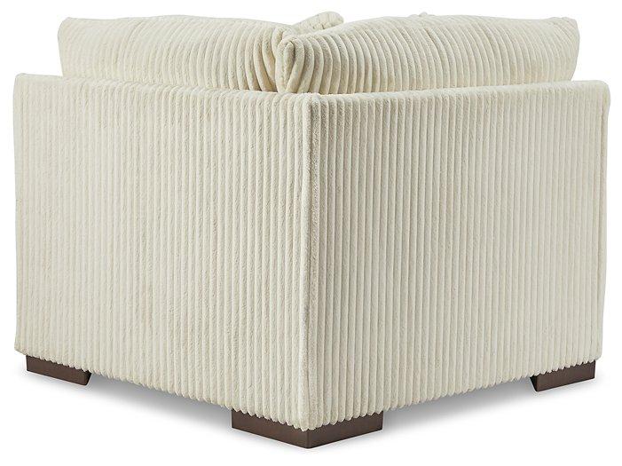 Lindyn Sectional with Chaise - Sweet Dreams Bedding & Furn (PA)