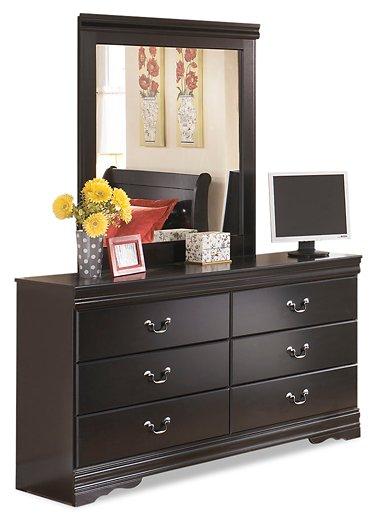 Huey Vineyard Dresser and Mirror - Sweet Dreams Bedding & Furn (PA)