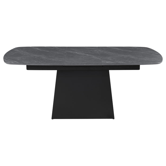 Potero Dining Tables