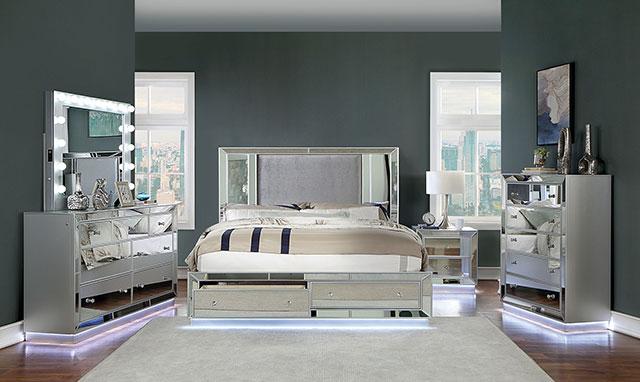 BELLADONNA Mirror w/ USB, Power, Light, Silver - Sweet Dreams Bedding & Furn (PA)