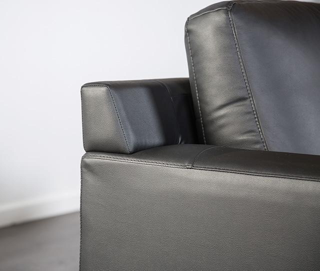 Stordal Sectional, Right Chaise - Sweet Dreams Bedding & Furn (PA)