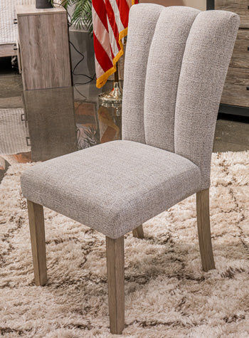 Larawyn Dining Chair - Sweet Dreams Bedding & Furn (PA)