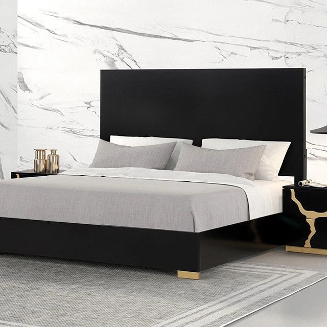 Goldsberg Bed Black & Black/Gold